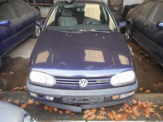uszkodzony samochody osobowe Volkswagen Golf gti 1996/1