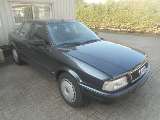krockskadad bil auto Audi 80 1.9 td 1994/1