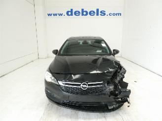 Salvage car Opel Astra 1.0 EDITION 2019/10