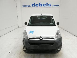 dañado vehículos comerciales Citroën Berlingo 1.6 D 2018/8