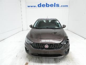 damaged passenger cars Fiat Tipo 1.4  EASY 2019/1