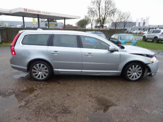 Volvo V-70 2.0   D3  Limited edition picture 7