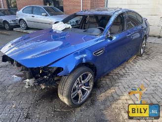 damaged passenger cars BMW M5 F10 M5 monte carlo blauw 2012/2