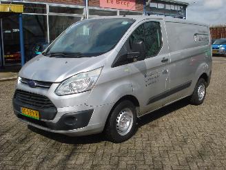 damaged commercial vehicles Ford Transit Custom 2.2TDI 92KW EURO 5  AIRCO 2013/10
