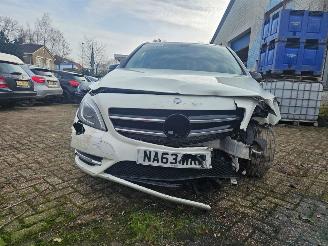 uszkodzony samochody osobowe Mercedes B-klasse B 180 CDI 2013/10