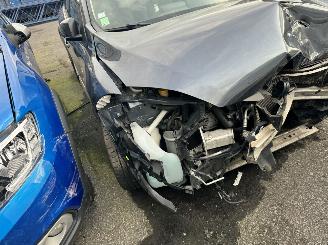 Salvage car Renault Mégane  2015/12