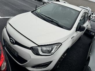 Coche accidentado Hyundai I-20  2012/9