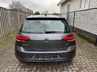 Auto incidentate Volkswagen Golf 1,0 TSI-DSG  KLIMA-NAVIGATION 2018/2