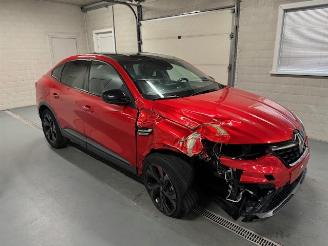 Damaged car Renault Arkana R.S. LINE 2022/5