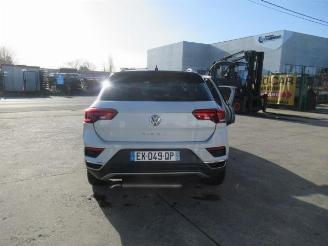 Volkswagen T-Roc  picture 6